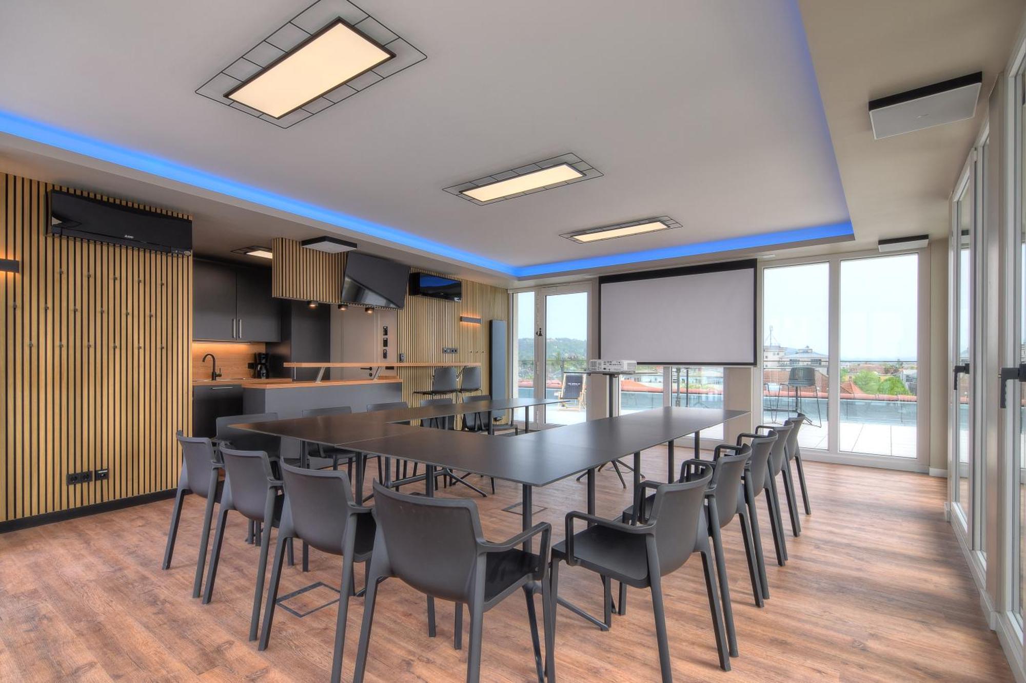 Oasis Appart - Wohnen In Dresden - Netflix - Tiefgarage - Dachterrasse Eksteriør billede