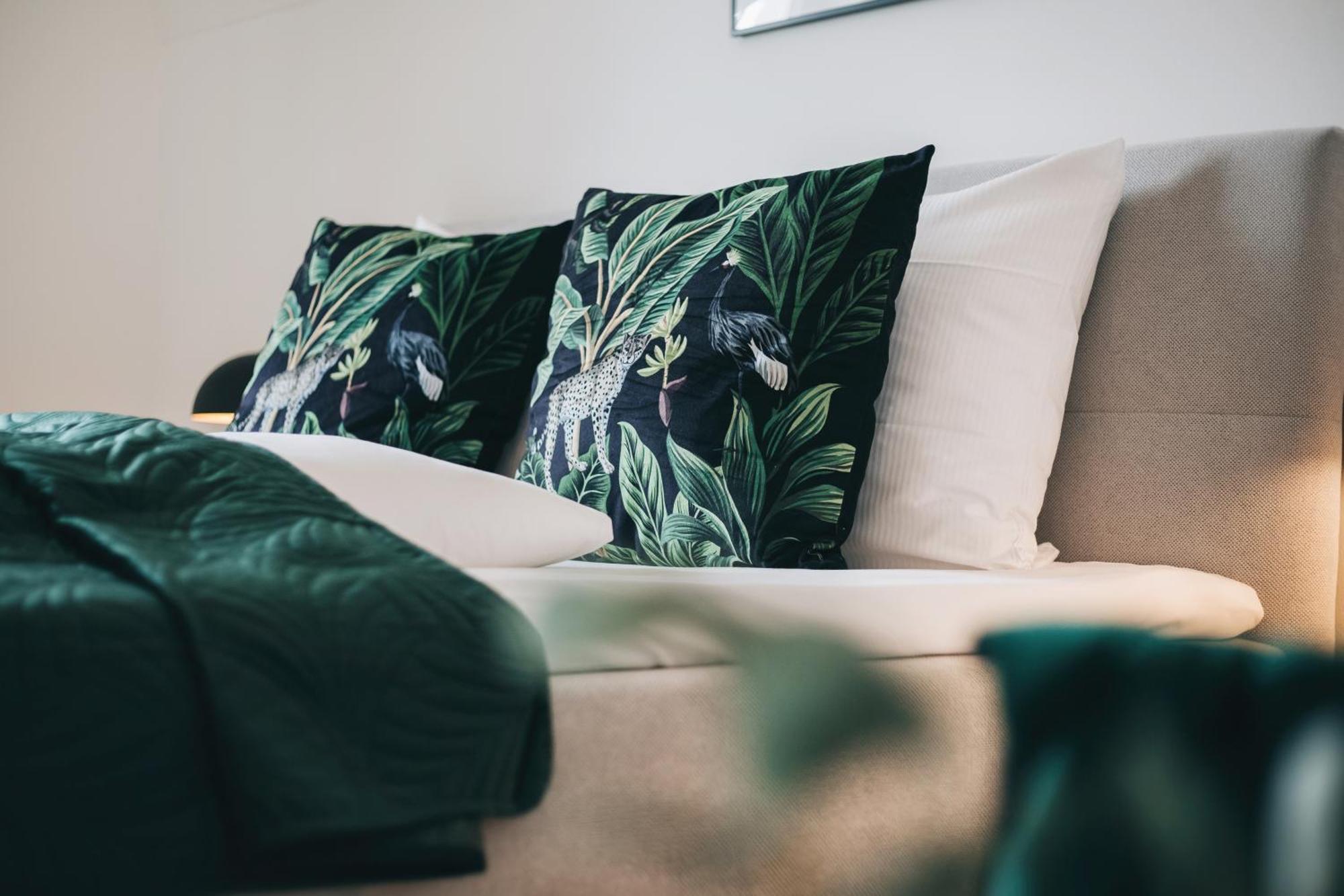 Oasis Appart - Wohnen In Dresden - Netflix - Tiefgarage - Dachterrasse Eksteriør billede
